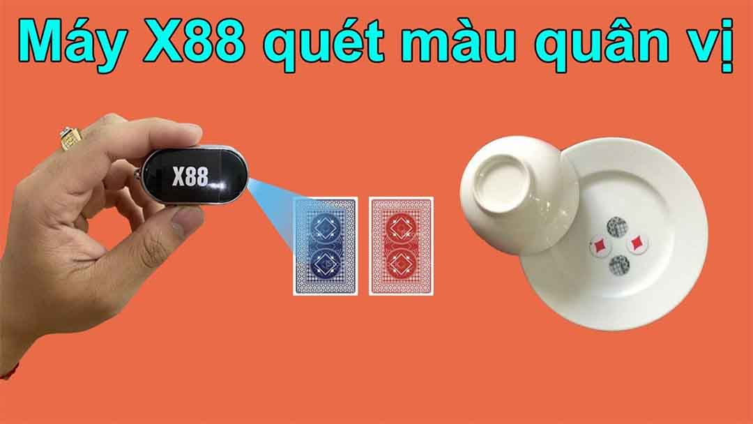 Bệ quét chính xác màu sắc của các hình khối trong bát.