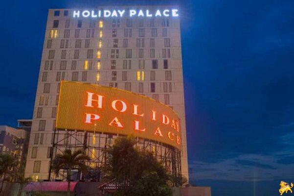 Holiday Palace Resort & Casino